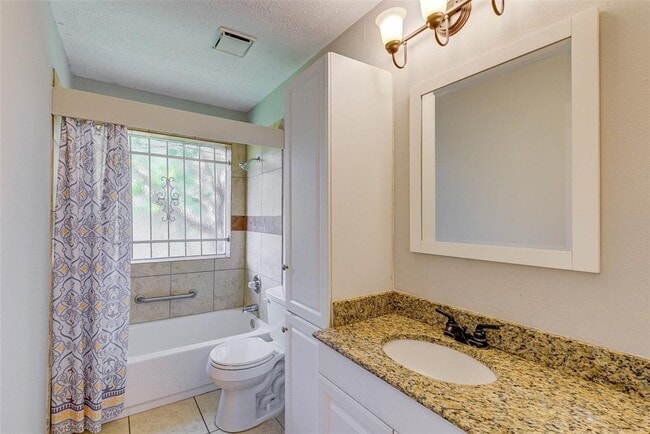 Building Photo - 3603 Storm Creek Dr