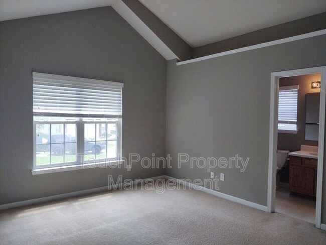 Building Photo - 7302 Woodbourne Ln