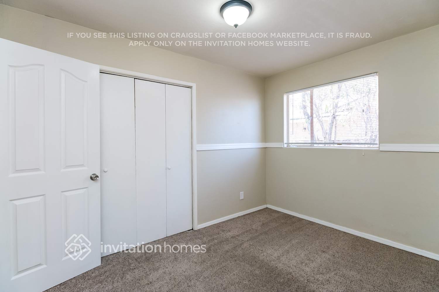 Building Photo - 4824 W Catalina Dr