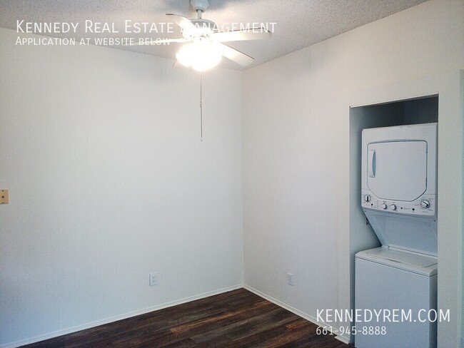 Building Photo - 2825 W Avenue K 12