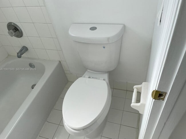 Building Photo - 15964 SW 139th St