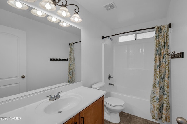 Building Photo - 1383 E Mayfield Dr