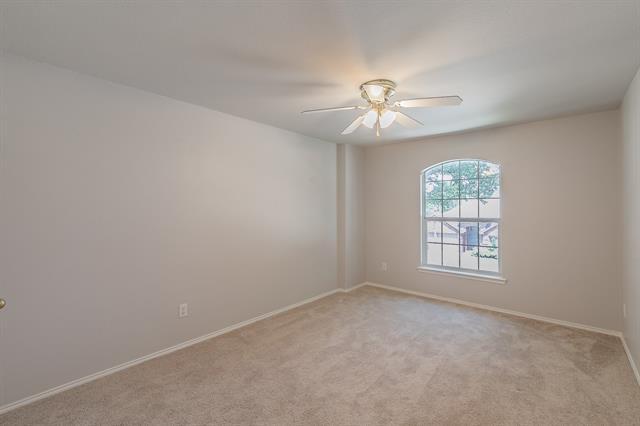 Building Photo - 2668 Redcedar Dr