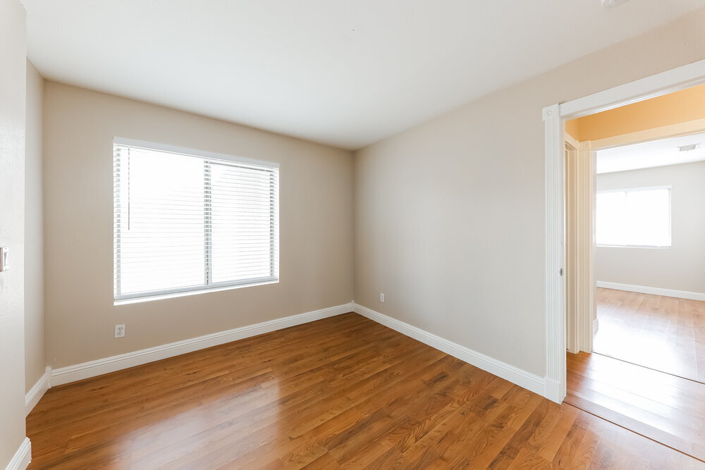 Building Photo - 16255 N 158th Dr