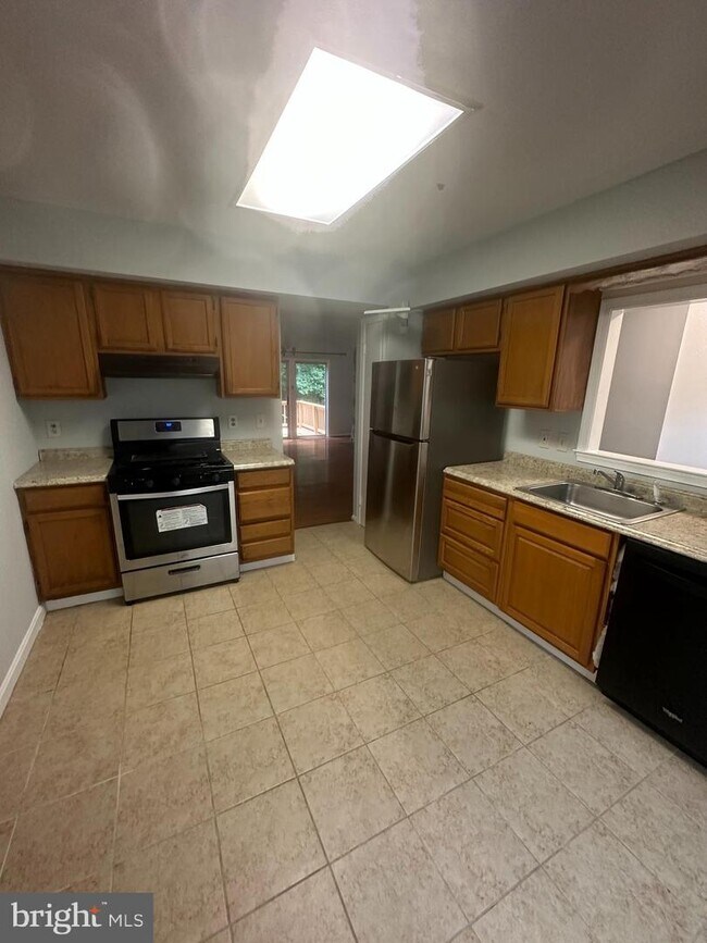 Building Photo - 3816 Wildlife Ln