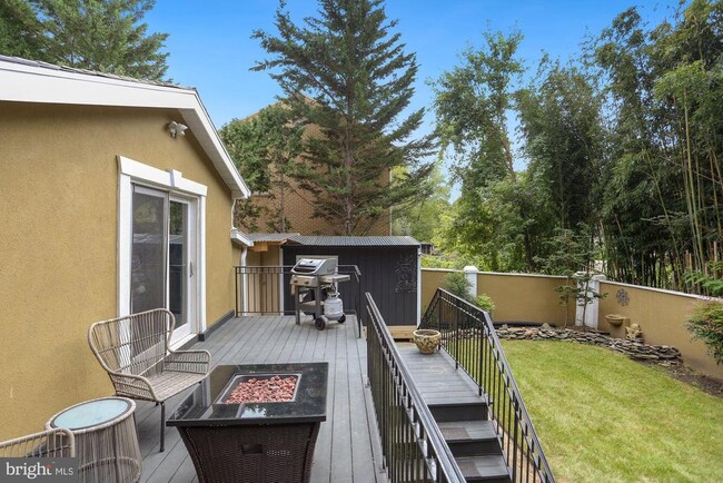 Building Photo - 2730 Oak Valley Dr