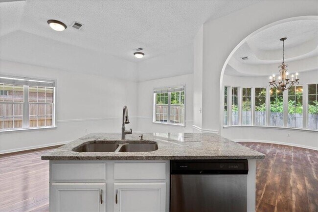 Building Photo - Lee Line Farms Subdivisions, beautiful home ready for you!