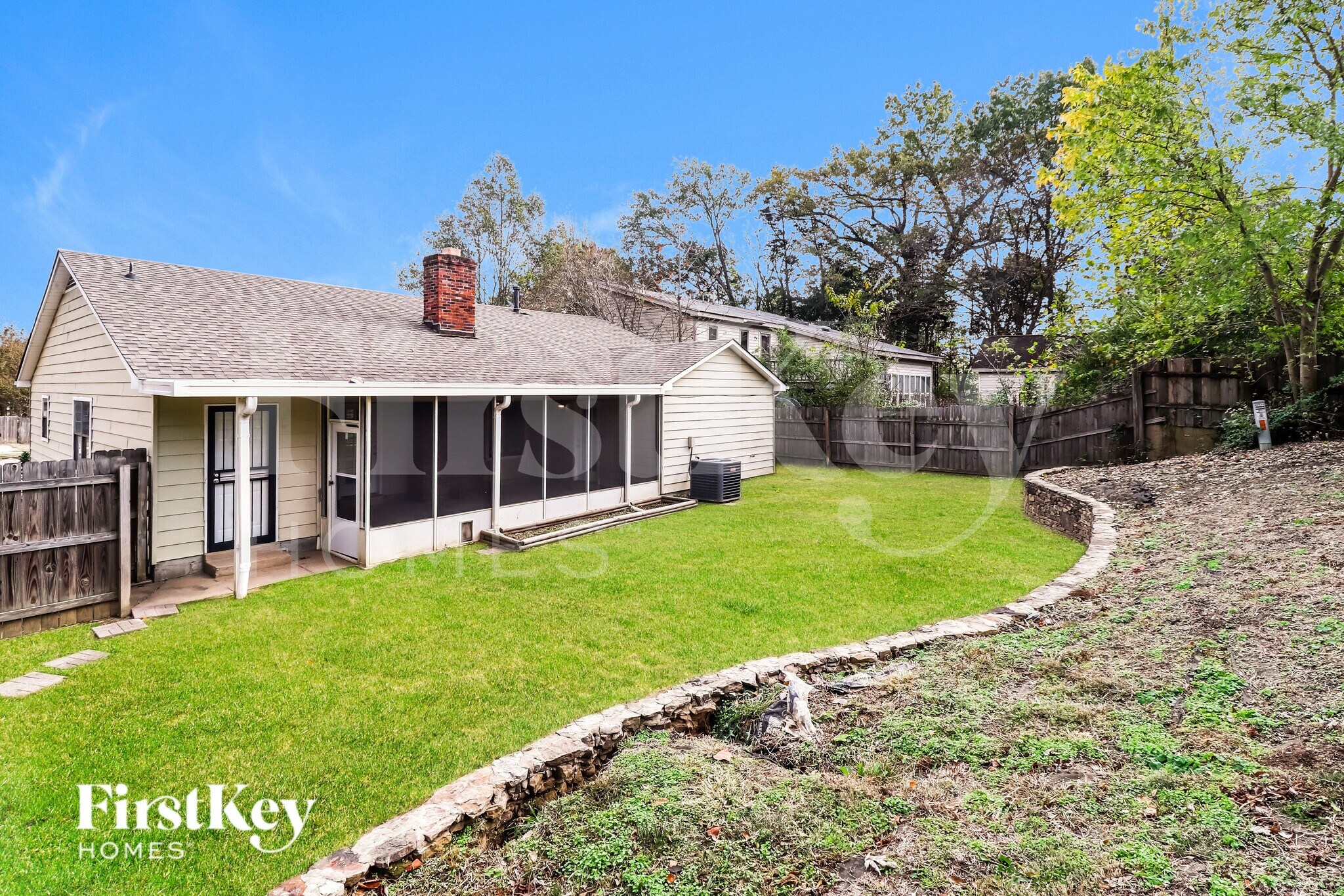 Building Photo - 7177 Lamesa Ln