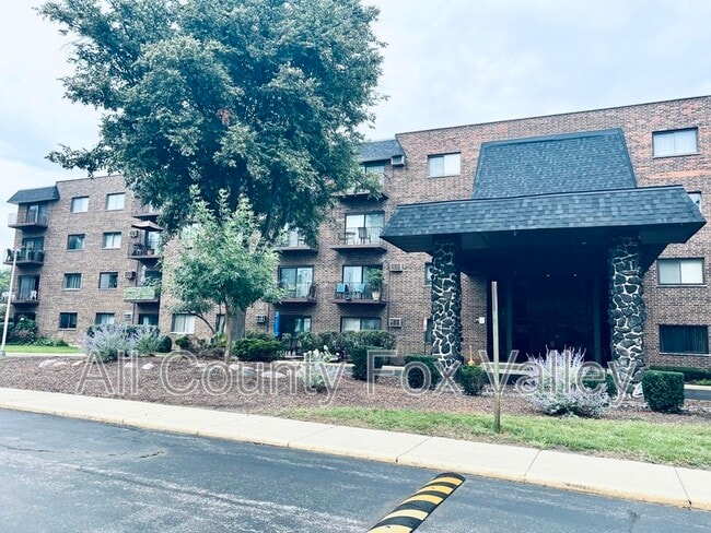 Building Photo - 239 N Mill Rd