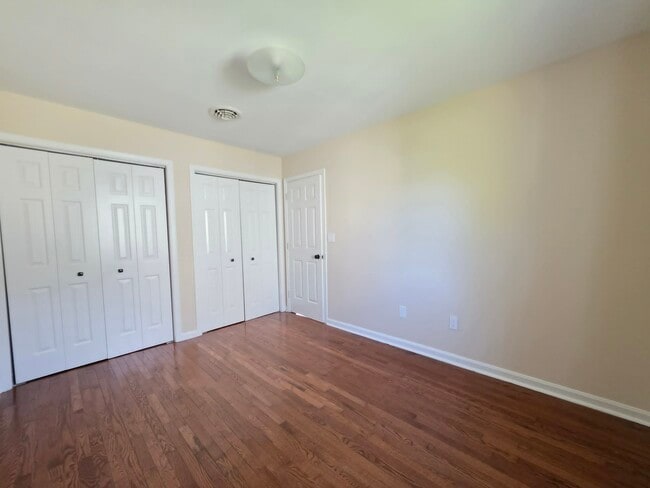 Building Photo - 1405 Bantry Ln