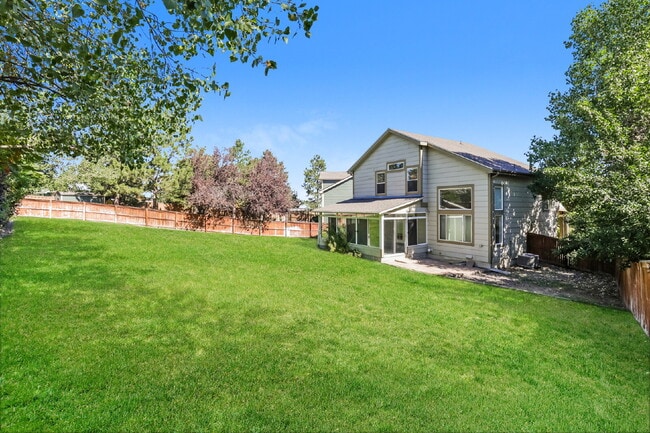 Building Photo - 4-Bedroom Highlands Ranch Home with Finish...
