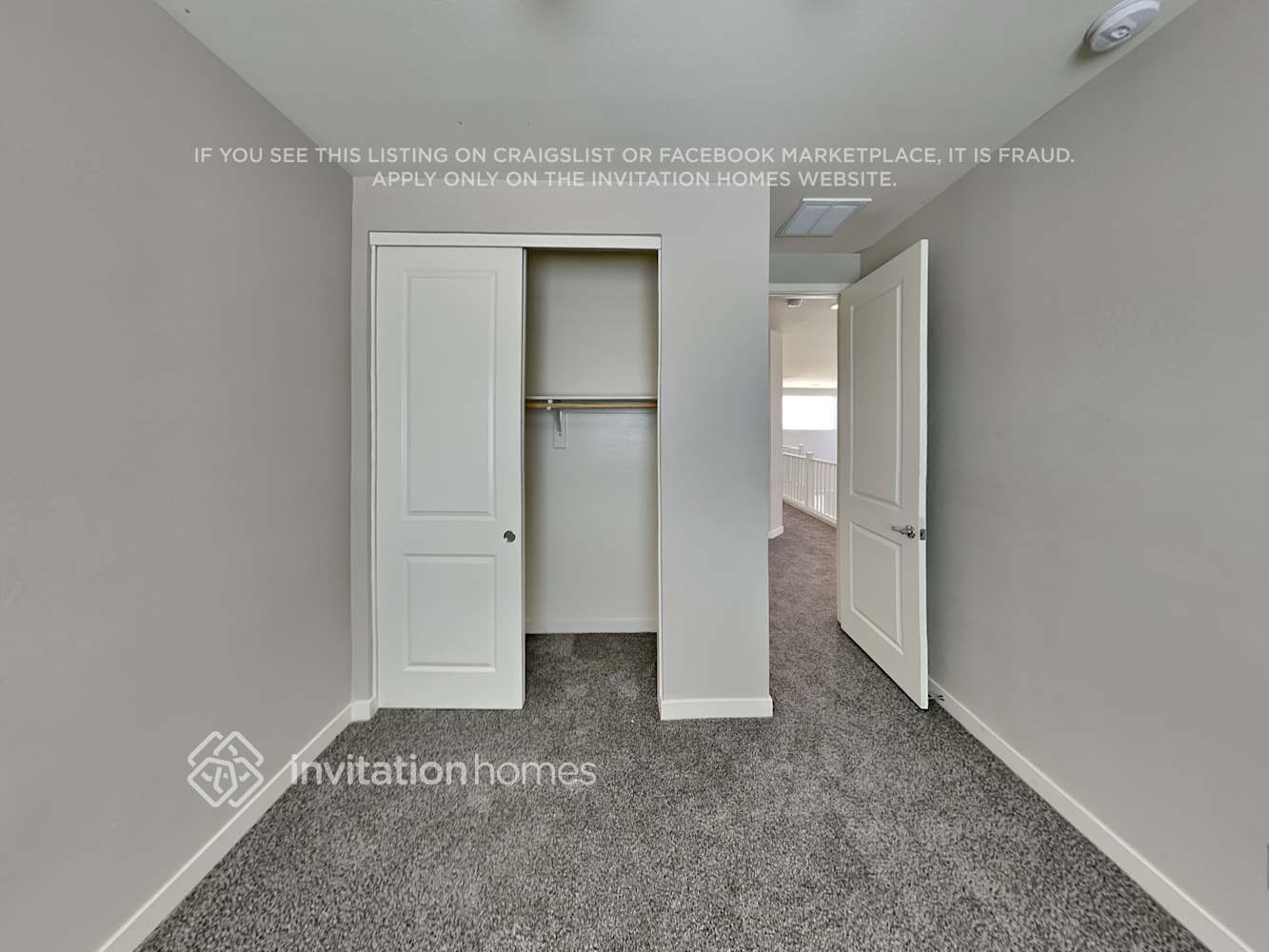 Building Photo - 7421 S 23rd Dr