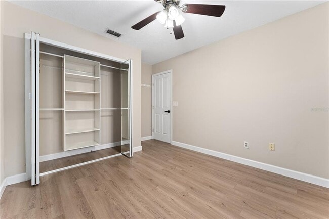 Building Photo - 4467 Brook Hollow Cir