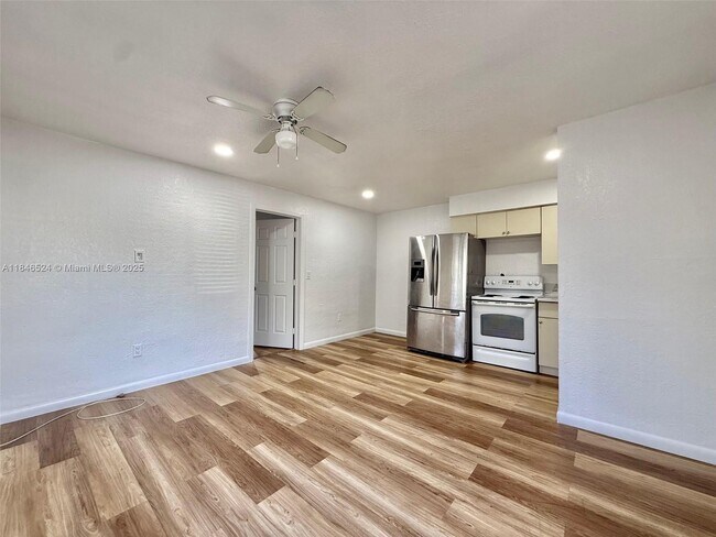 Building Photo - 64 NE 78th St