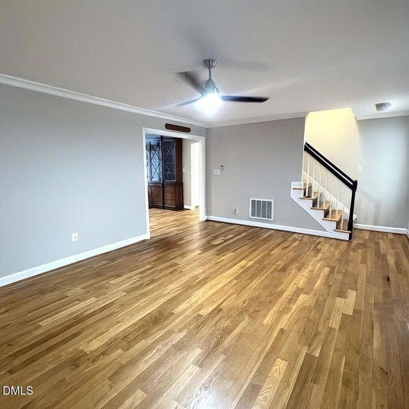 Building Photo - 417 Maylands Ave