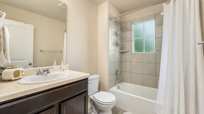 Building Photo - 2638 Willow Pond