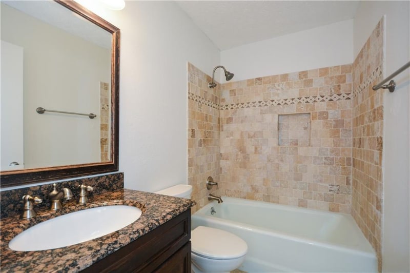 Building Photo - 3237 Creek Hollow Dr