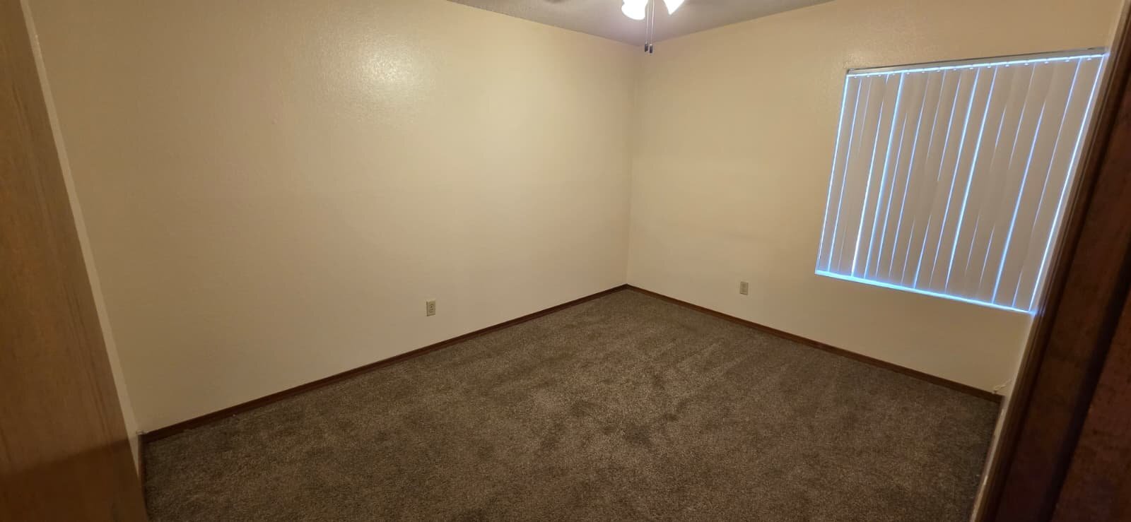 Building Photo - 24 N Mesa Dr