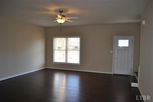 Building Photo - 213 Portico Street
