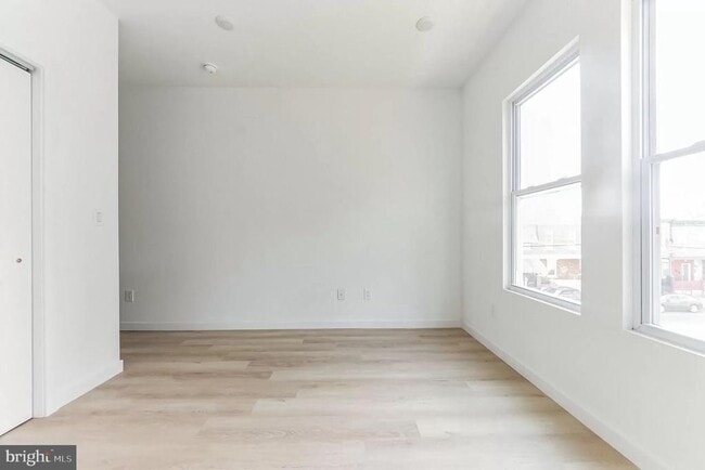 Building Photo - 5102 Arch St