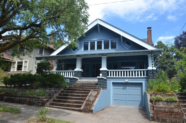 Primary Photo - 1614 SE 22nd Ave