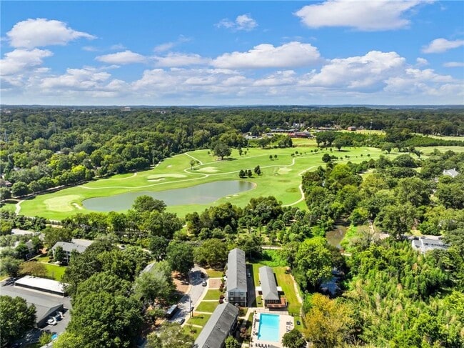 Building Photo - 115 Biscayne Dr NW