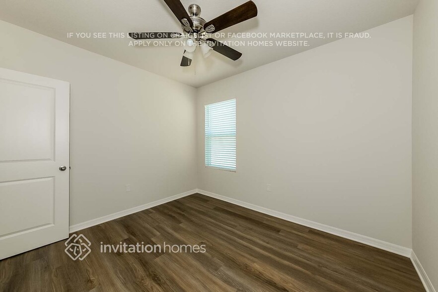 Building Photo - 8029 Majestic Palms Ct