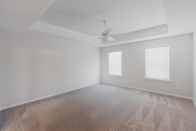 Building Photo - 61 Conifer St