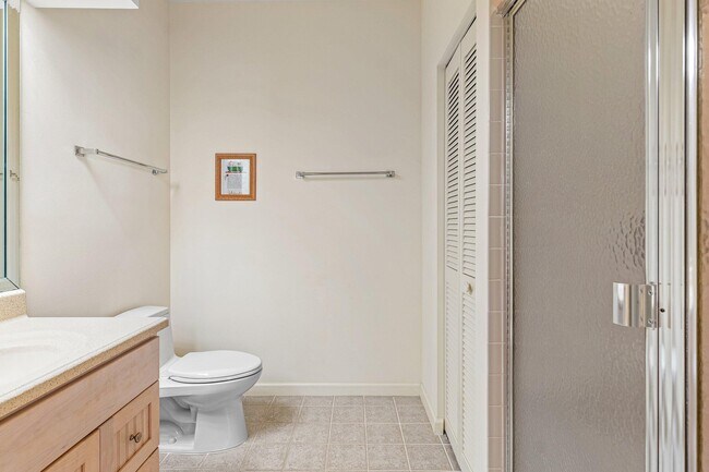 Building Photo - 2584 Muirfield Ct