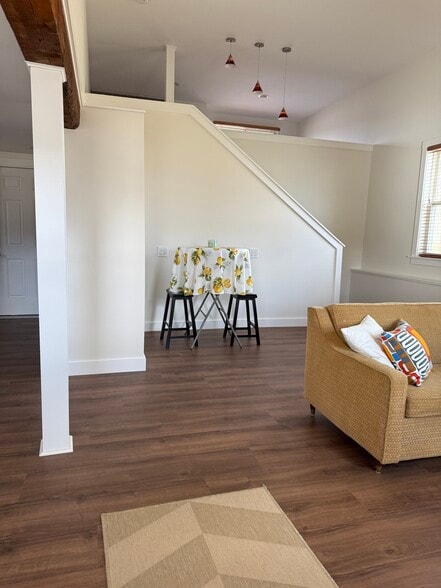 Building Photo - 30 Smith Bridge Rd