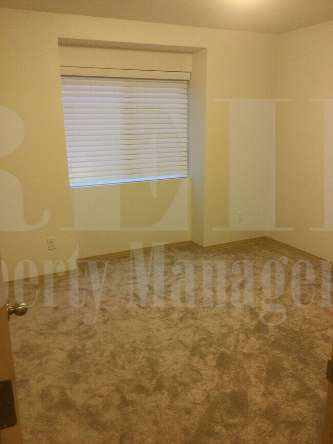Building Photo - Mountain Views - 3 Bedroom Poulsbo Rambler