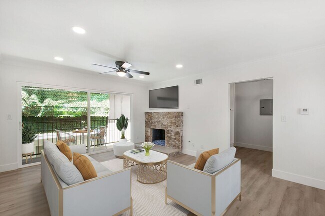 Building Photo - 117 Avenida Algodon