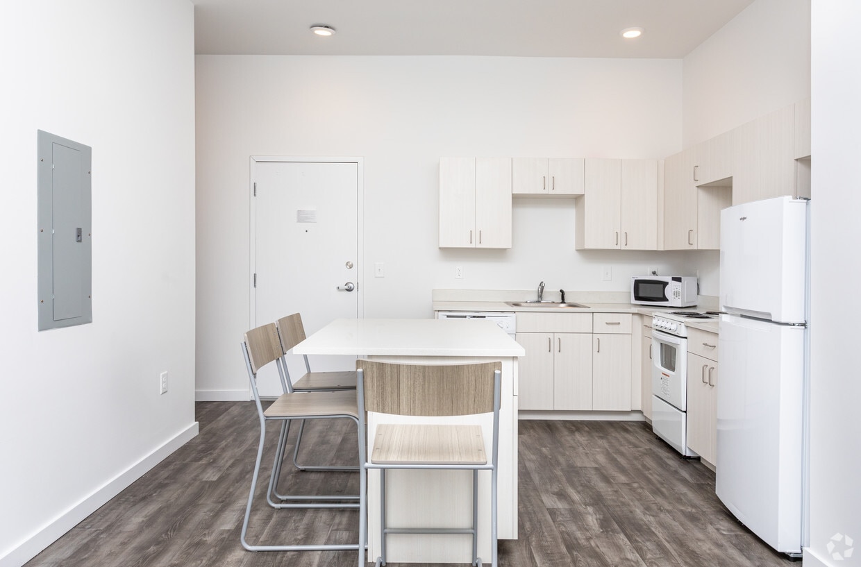 Main 608 Clarksville Tn Apartment Finder