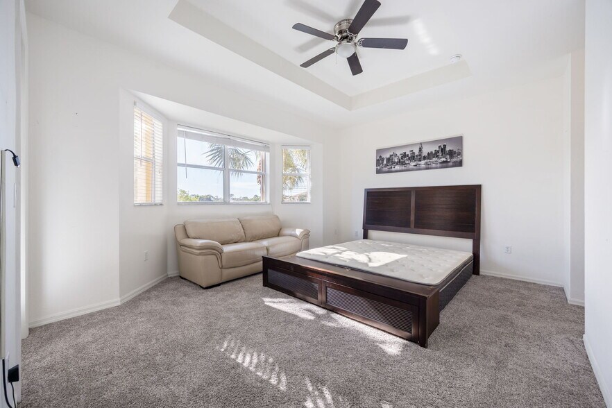 Building Photo - 3212 Sea Haven Ct