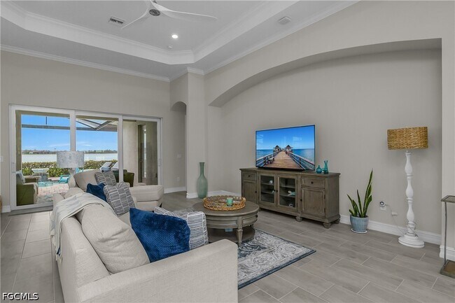 Building Photo - 14870 Blue Bay Cir