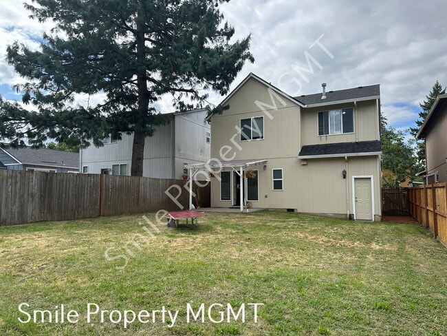 Building Photo - 6422 SE 137th Ave