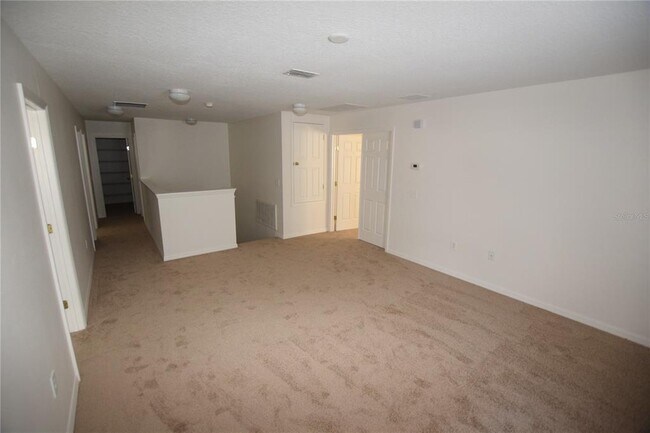 Building Photo - 622 Alfani St