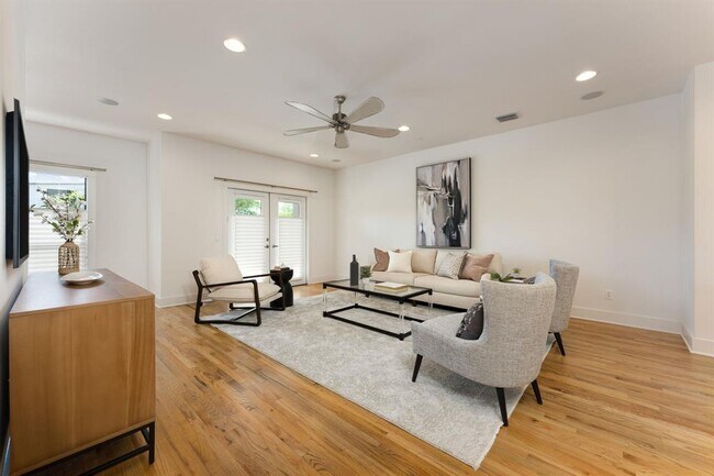 Building Photo - 4 Exposition Blvd