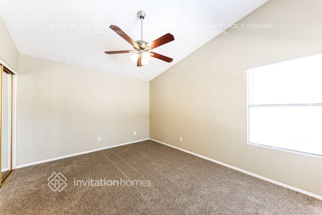 Building Photo - 11841 N 76th Ln