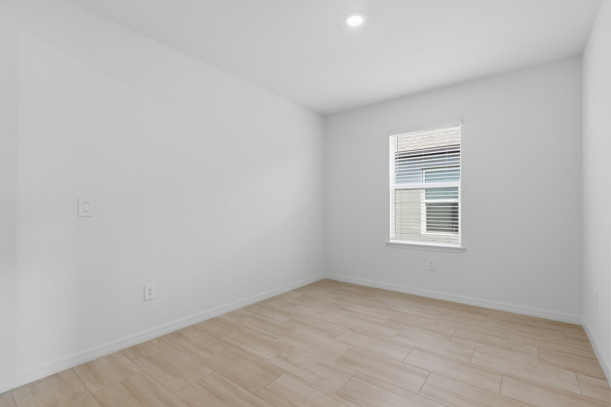 Building Photo - 8818 Gulf Shr Ter