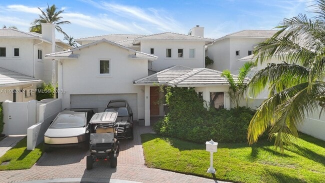 Building Photo - 5 Coconut Ln