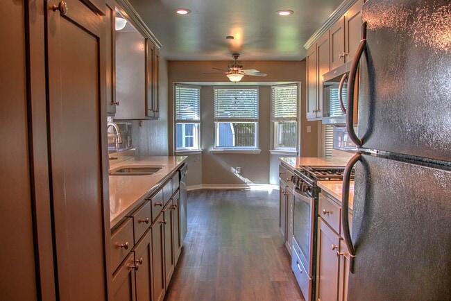 Building Photo - Bixby 3 bed 2 bath in Bixby schools