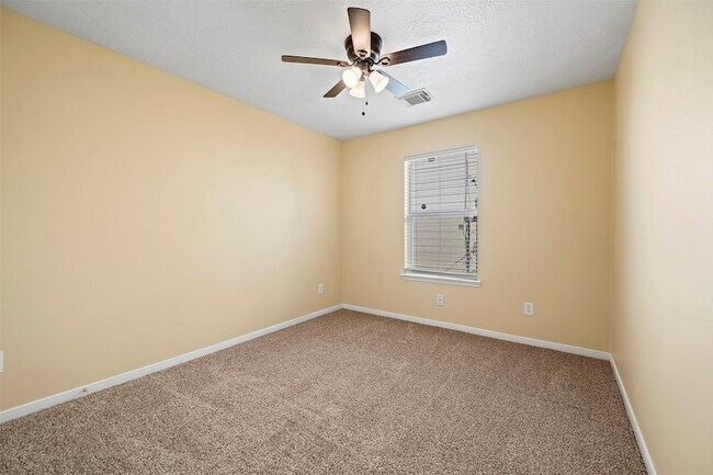 Building Photo - 21114 Sprouse Cir