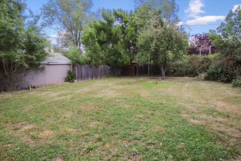 Building Photo - 3568 Orchard Ave
