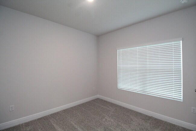 Building Photo - Be the First to Live in This Brand-New 4BR/2BA Home in Gaylen Oaks with Quartz Countertops & Conv...