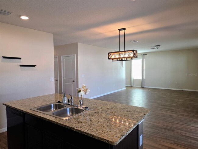 Building Photo - 109 Tierra Verde Way