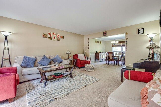 Building Photo - 2238 Gleneagles Dr