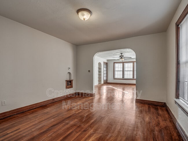 Building Photo - 1801 NW 22nd St