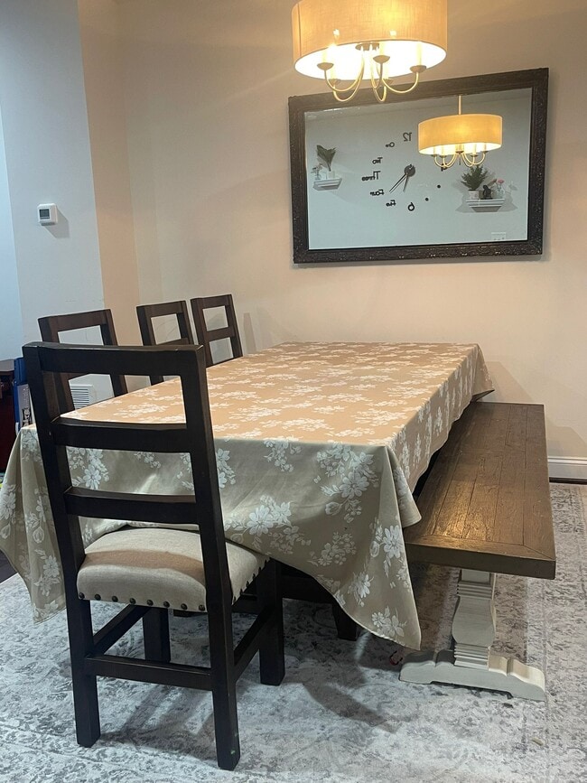 Building Photo - 10516 Seneca Falls Pl