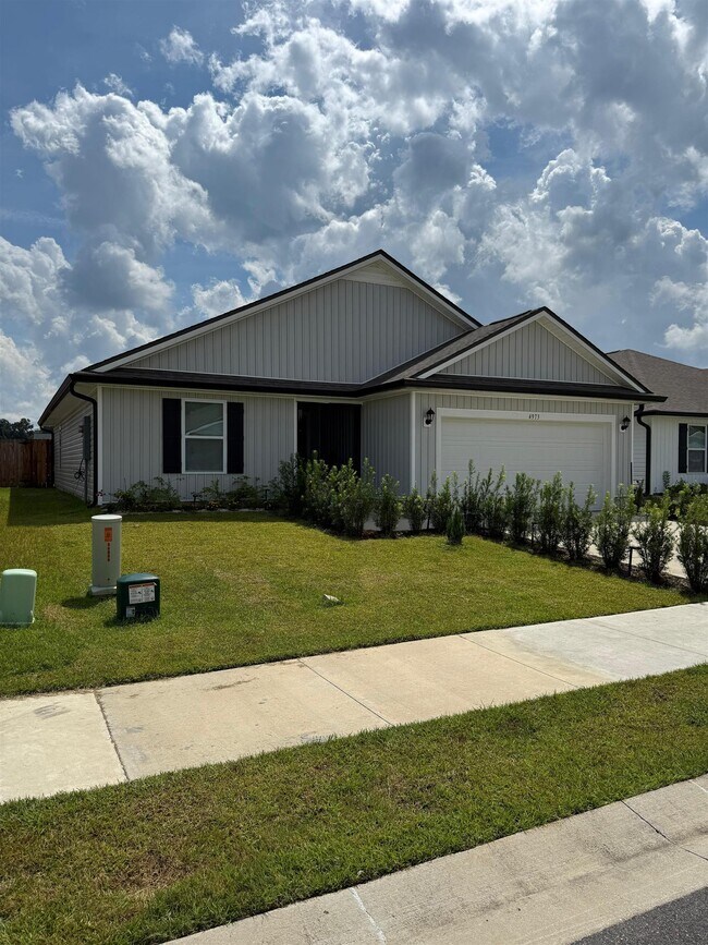Building Photo - 4973 Sampler Dr